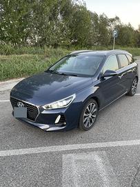 HYUNDAI i30 Wagon 1.6 CRDi 136CV DCT Comfort