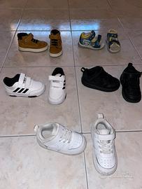 Lotto 5 paia di scarpe bambino Nike