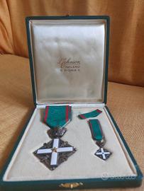 decorazione ordine al merito Repubblica italiana 