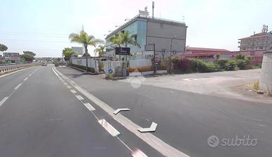 LABORATORIO A MELITO DI NAPOLI