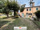 villetta-indipendente-con-ampio-giardino