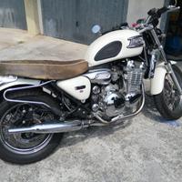 Triumph Thunderbird 900 + ricambi originali