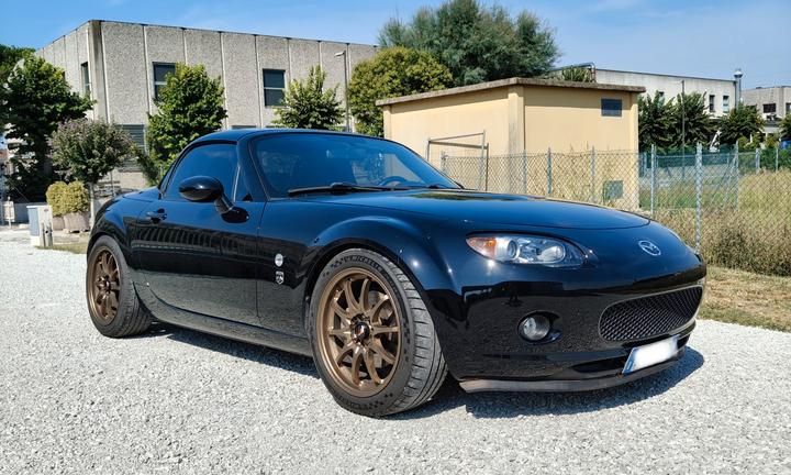 Mazda mx-5 nc