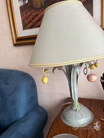 Lampada da tavola ferro battuto fiori