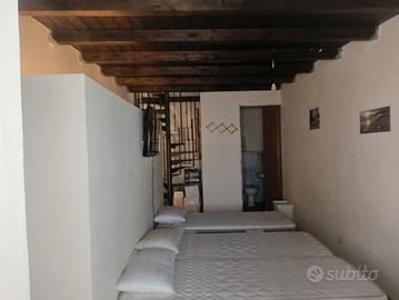 Appartamento 2 piani a sferracavallo