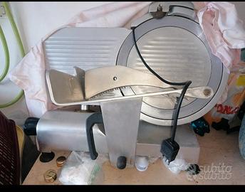 Affettatrice professionale lama da 20