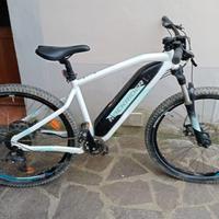 E-Bike Decathlon seminuova