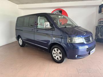 VOLKSWAGEN Multivan 2.5 TDI/174CV Comfortline 7