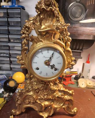 orologio da tavolo in bronzo dorato 