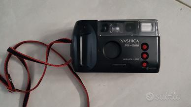 AF Mini Yashica/Kyocera Fotocamera