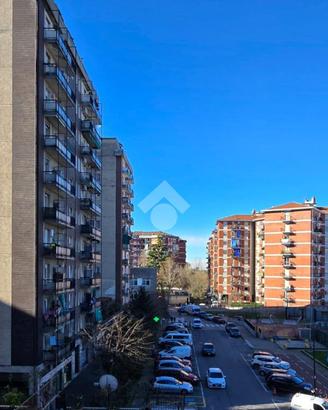 MONOLOCALE A CINISELLO BALSAMO