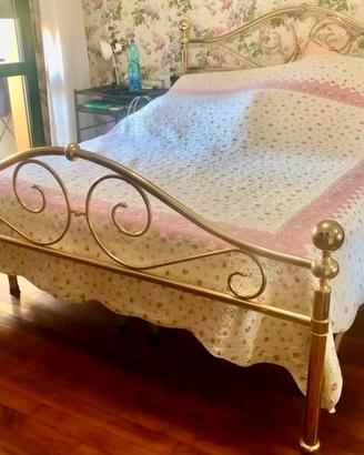 Letto vintage dorato antico
