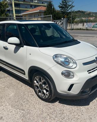 Fiat 500L 1.6 Multijet 105 CV Trekking