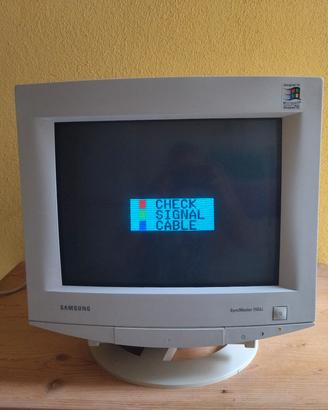 Monitor CRT Samsung SyncMaster 15GLi 15 pollici 