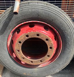 CERCHI PER PNEUMATICI315/60R22,5