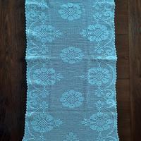 Centro filet in cotone bianco 