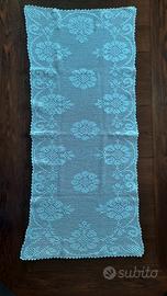 Centro filet in cotone bianco 