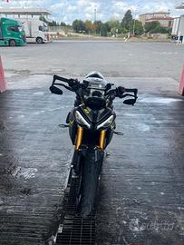 Triumph Speed Triple 1200