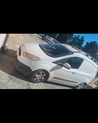 ford transit courier 2016