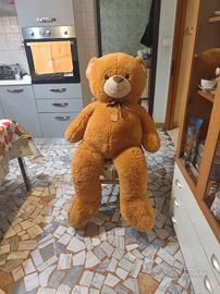 Orsacchiotto gigante Morbidosi Tu Giochi 150 cm