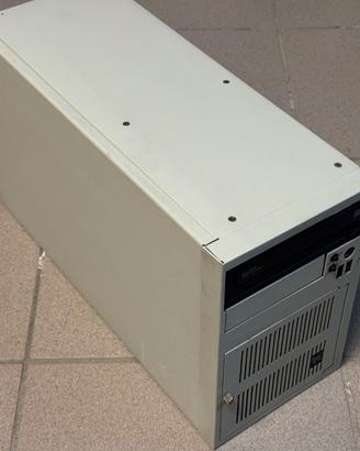 PC Industriale Axiomtek + Pannello Touch WIN 10