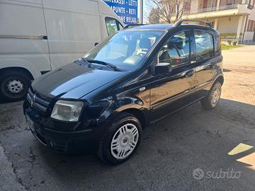 Fiat Panda 1.2 Dynamic Natural Power rate da 99,00