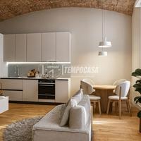 4 LOCALI COMPLETAMENTE RISTRUTTURATO IN STABILE DI