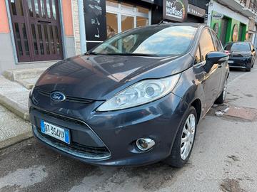 Ford Fiesta 1.4 TDCi 5p. Titanium