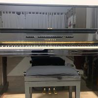 Pianoforte verticale Yamaha 131 U3AS, nero lucido