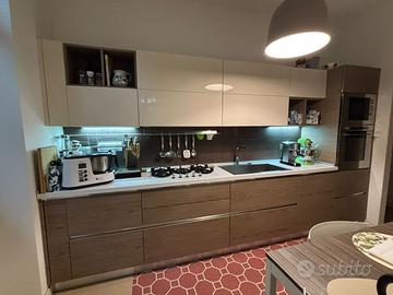 Vedbo cucina completa di elettrodomestici
