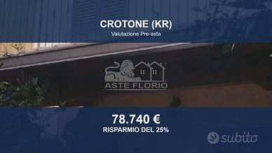Immobile in asta di 137 m² con box auto a Crotone