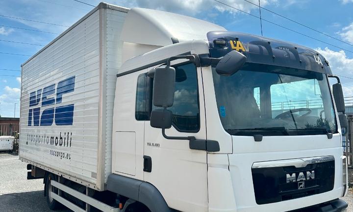 Camion MAN 75q Furgone TGL8.180 Gasolio Euro 5