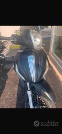 Beverly 350 sport