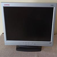 Monitor TFT 15"