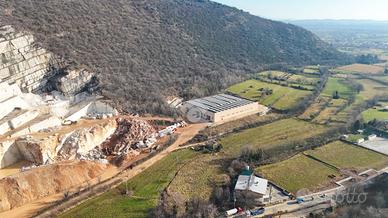 CAPANNONE A NUVOLENTO