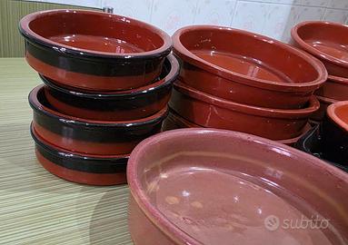 set tegame e terrine in terracotta