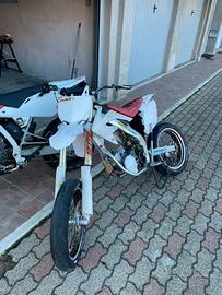 SMEMBRO HM 50 SIX COMP 2011