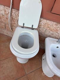 Due Wc e un bidet 