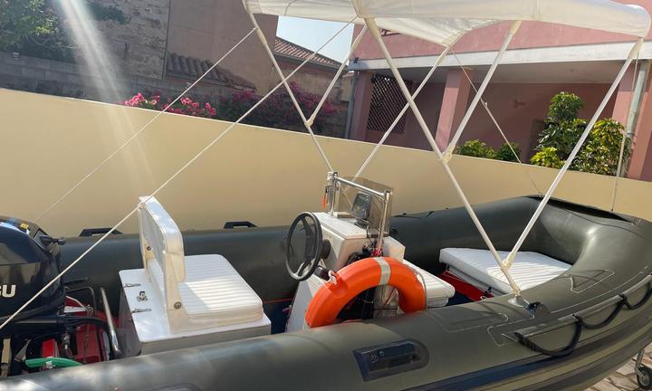 Gommone Novamarine+motore 25cv 4 tempi+carrello