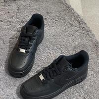 Nike Air Force 1 Low '07 nere Misura EU 43