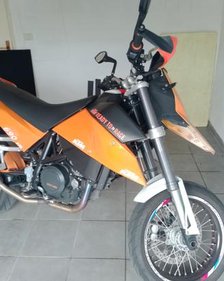 KTM Supermoto 690