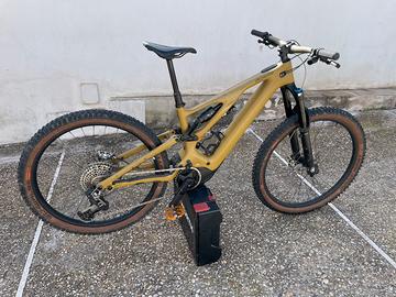 Turbo levo expert carbon 24 M