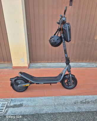 Monopattino elettrico  xiaomi 6