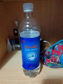 bottiglia smontabile per nascondere oggetti  