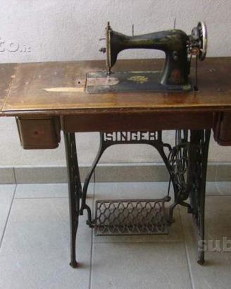 Macchina da cucire Singer anni '30