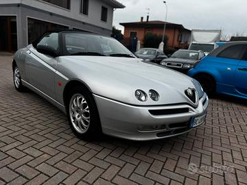 Alfa Romeo GTV Spider