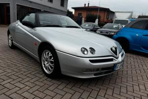 Alfa Romeo GTV Spider