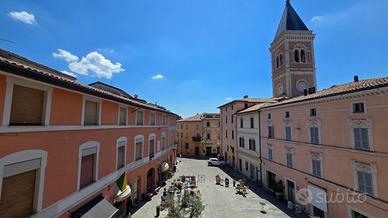 Pentalocale a Gualdo Tadino