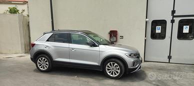Volkswagen T-Roc 1.0 TSI 115 CV | Pari al Nuovo