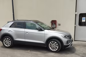 Volkswagen T-Roc 1.0 TSI 115 CV | Pari al Nuovo